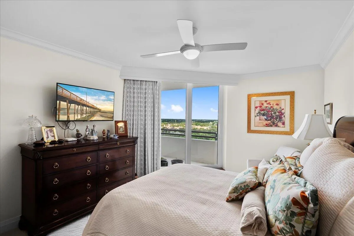 3322 Casseekey Island Road, #901