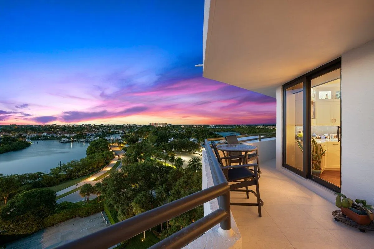 3322 Casseekey Island Road, #901