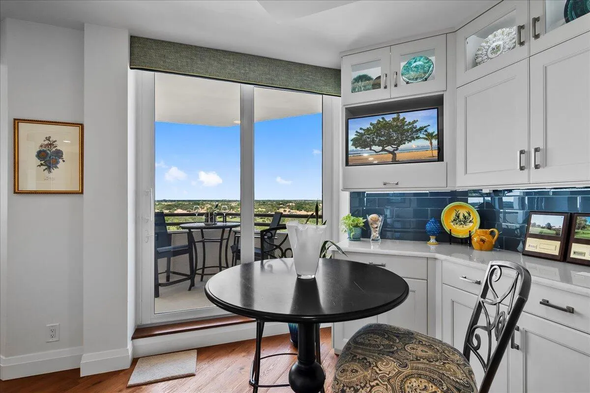3322 Casseekey Island Road, #901