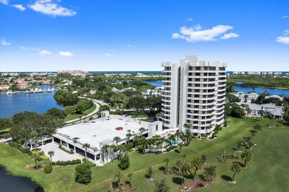 3322 Casseekey Island Road, #901