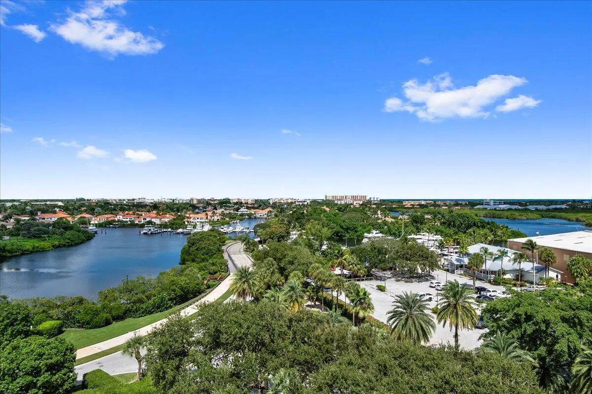 3322 Casseekey Island Road, #901