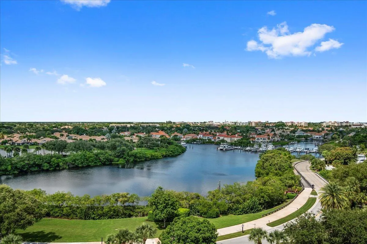 3322 Casseekey Island Road, #901