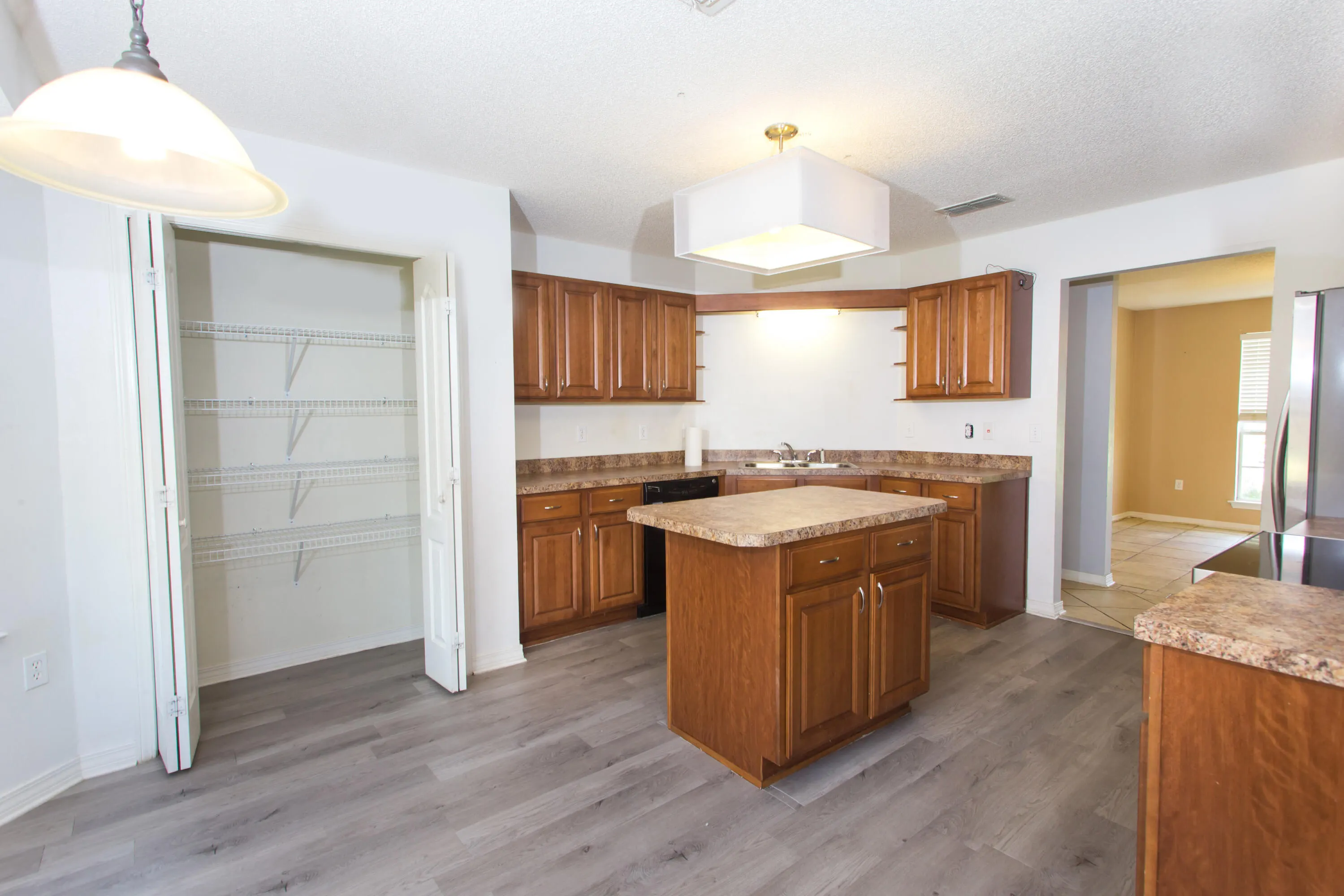 7082 Harvest Way