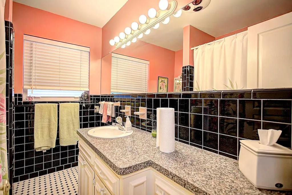 1679 Pleasant Drive