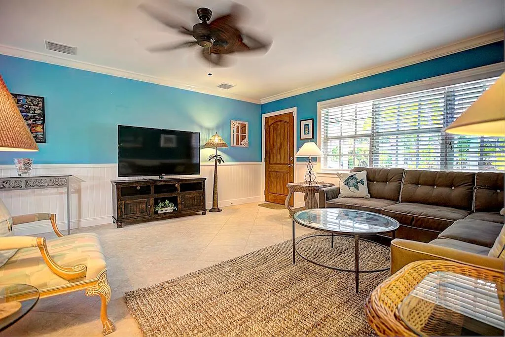 1679 Pleasant Drive