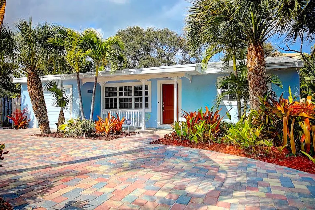 1679 Pleasant Drive