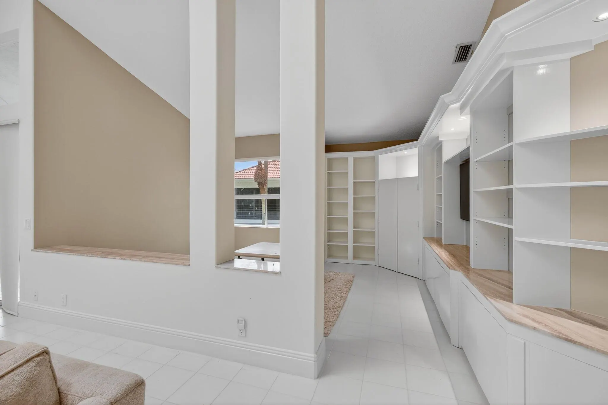 5846 NW 24th Avenue, #203