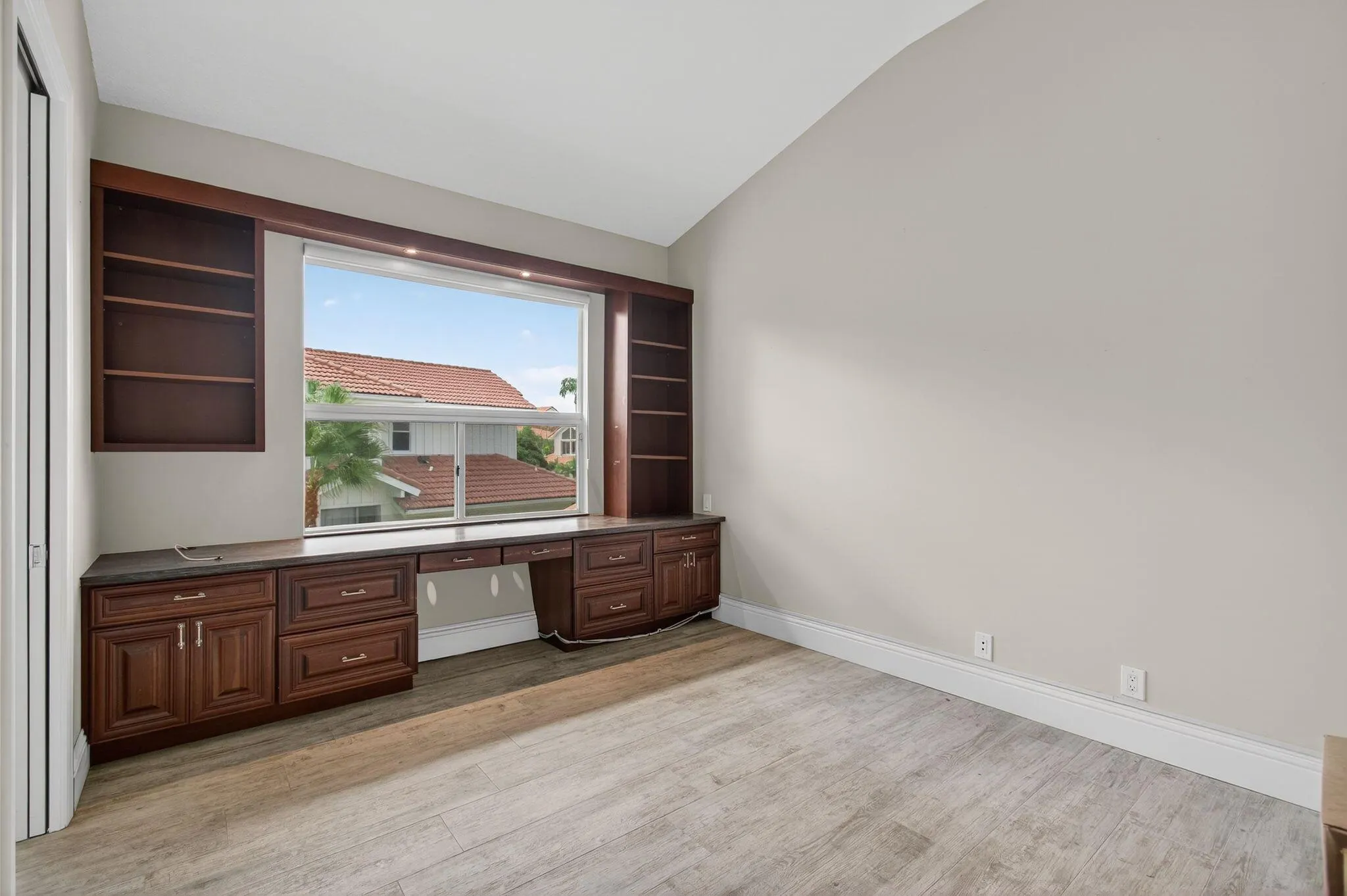 5846 NW 24th Avenue, #203
