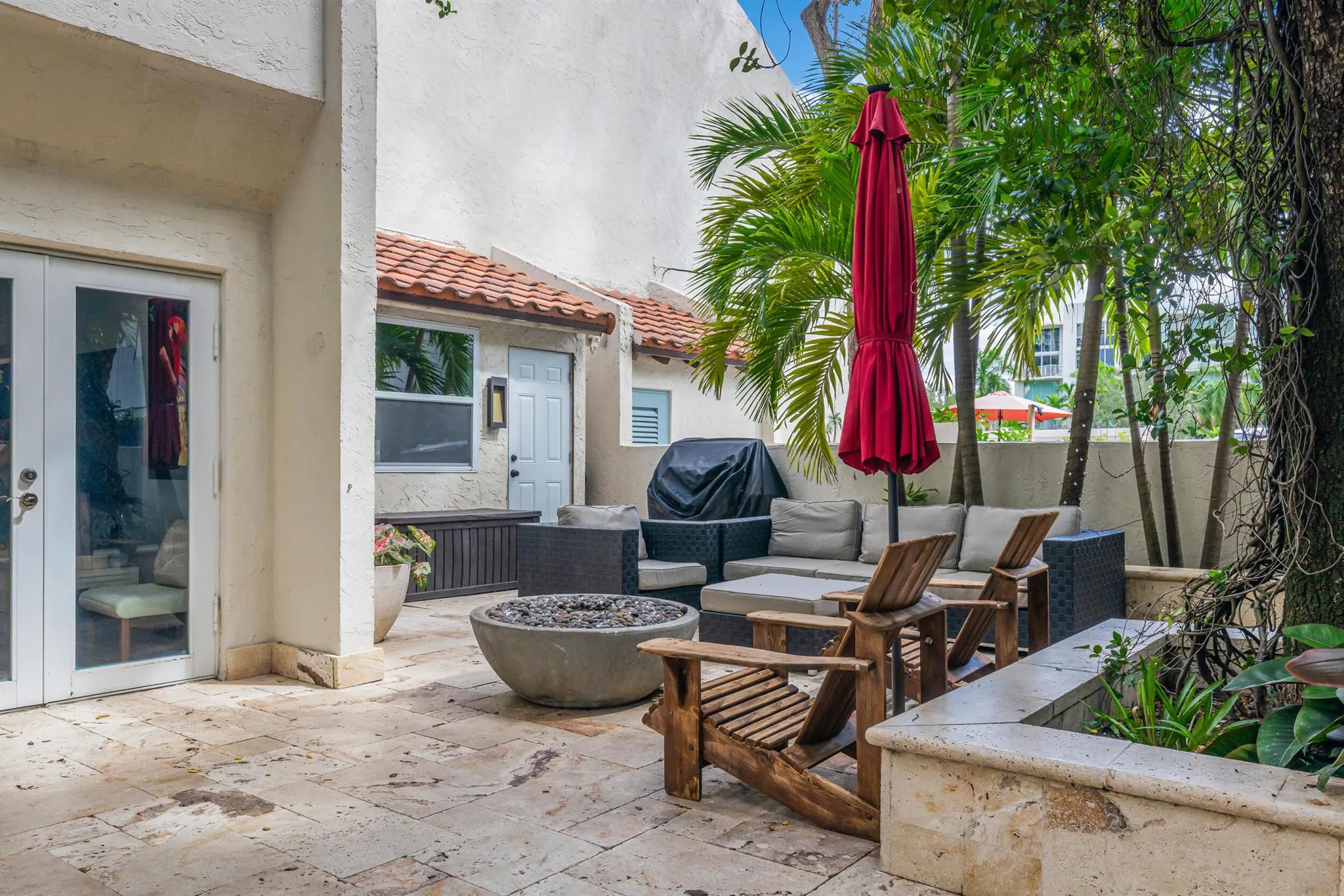 810 SE 2nd Street, #F