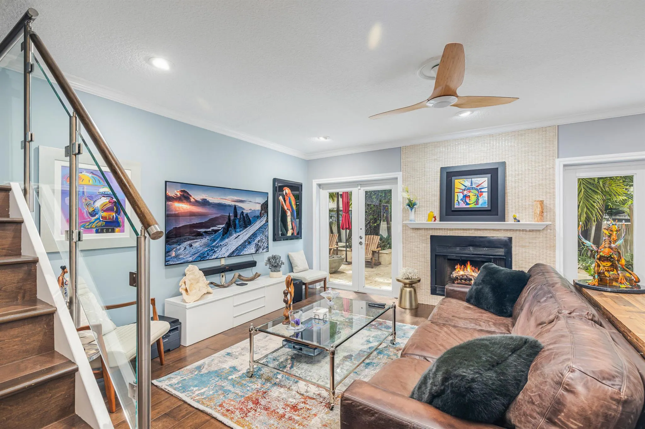 810 SE 2nd Street, #F