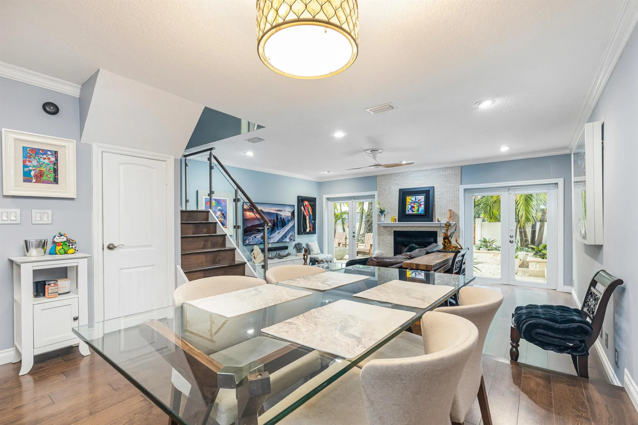 810 SE 2nd Street, #F