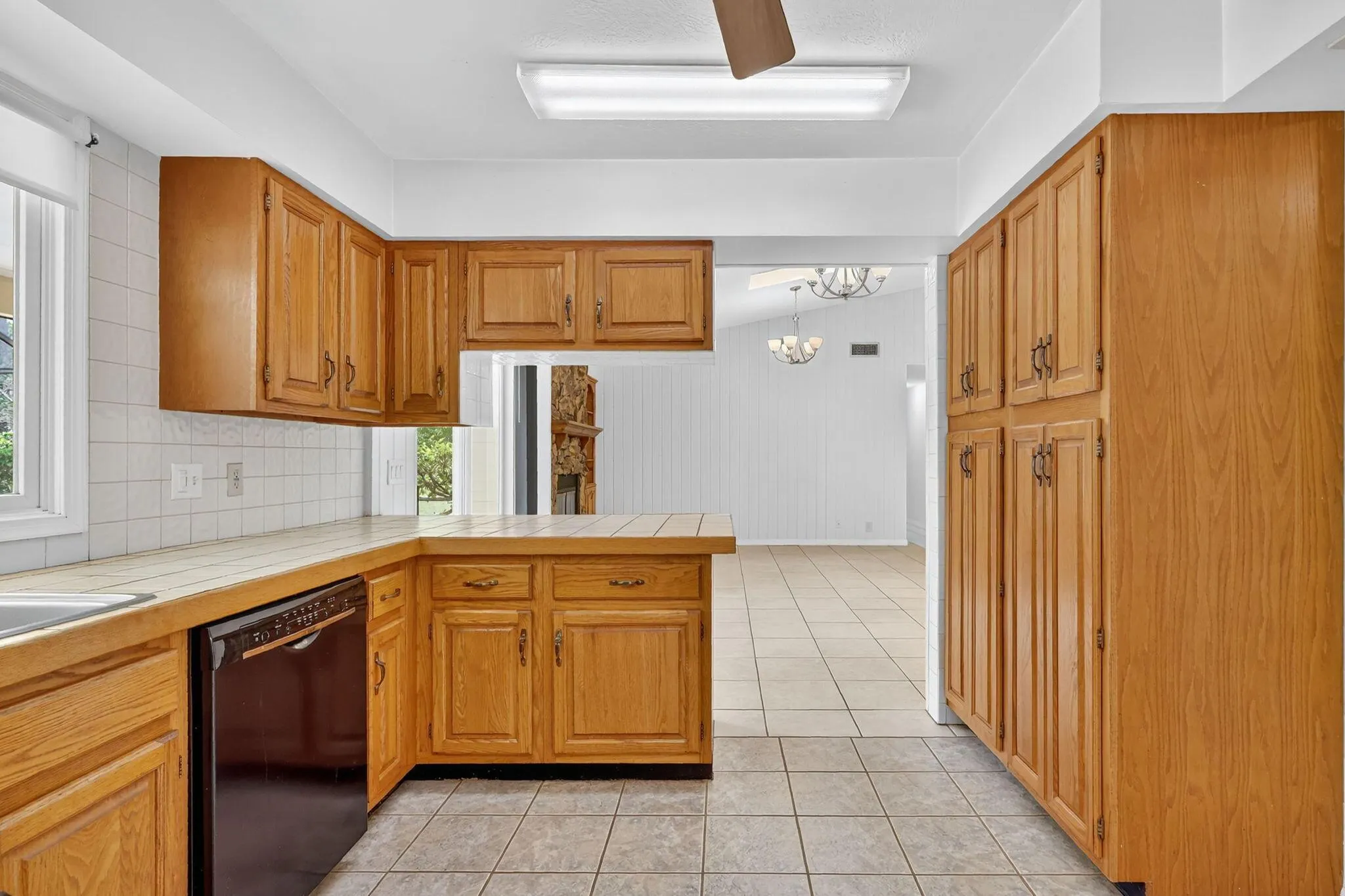 630 NE Town Terrace