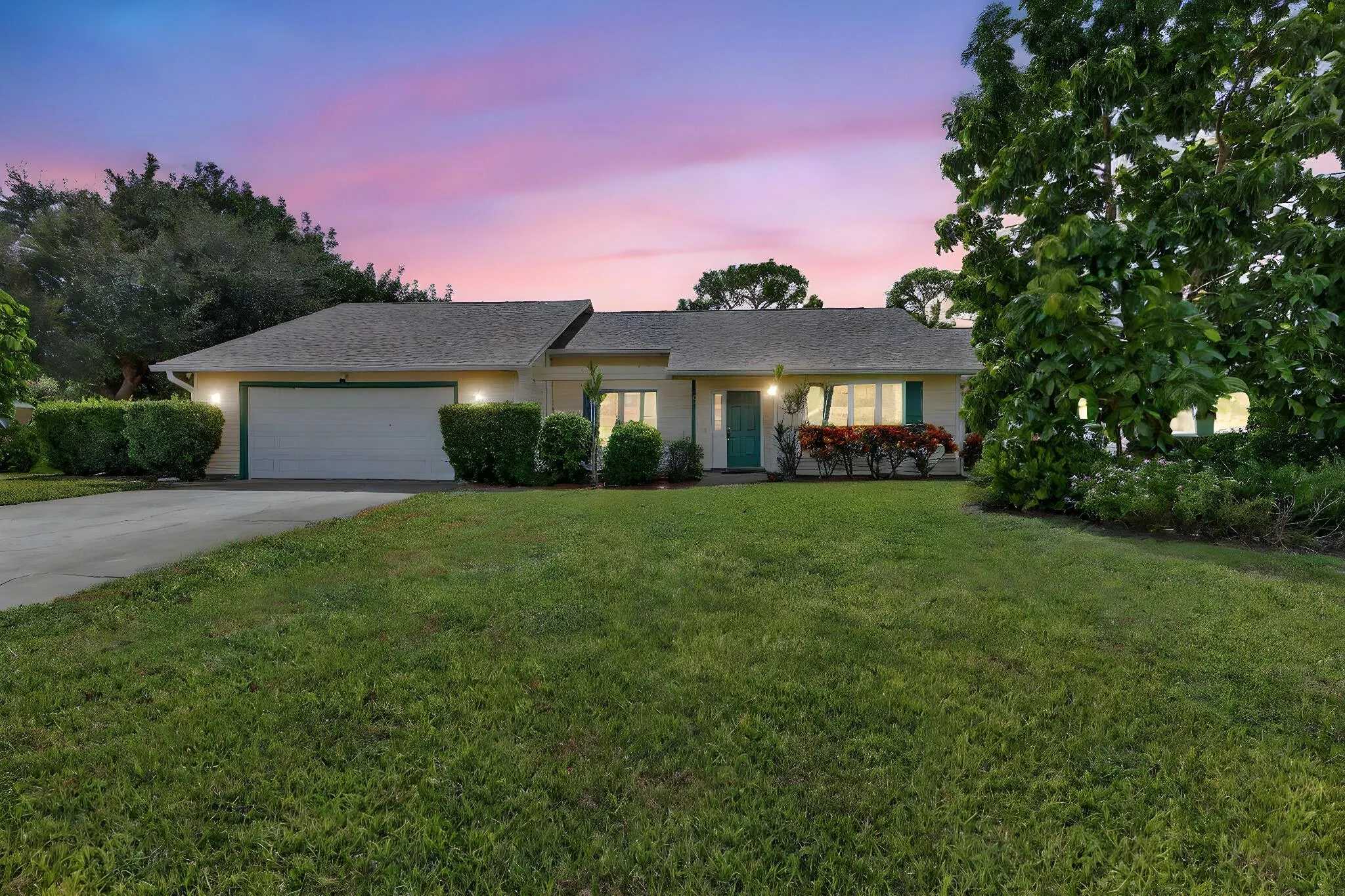 630 NE Town Terrace