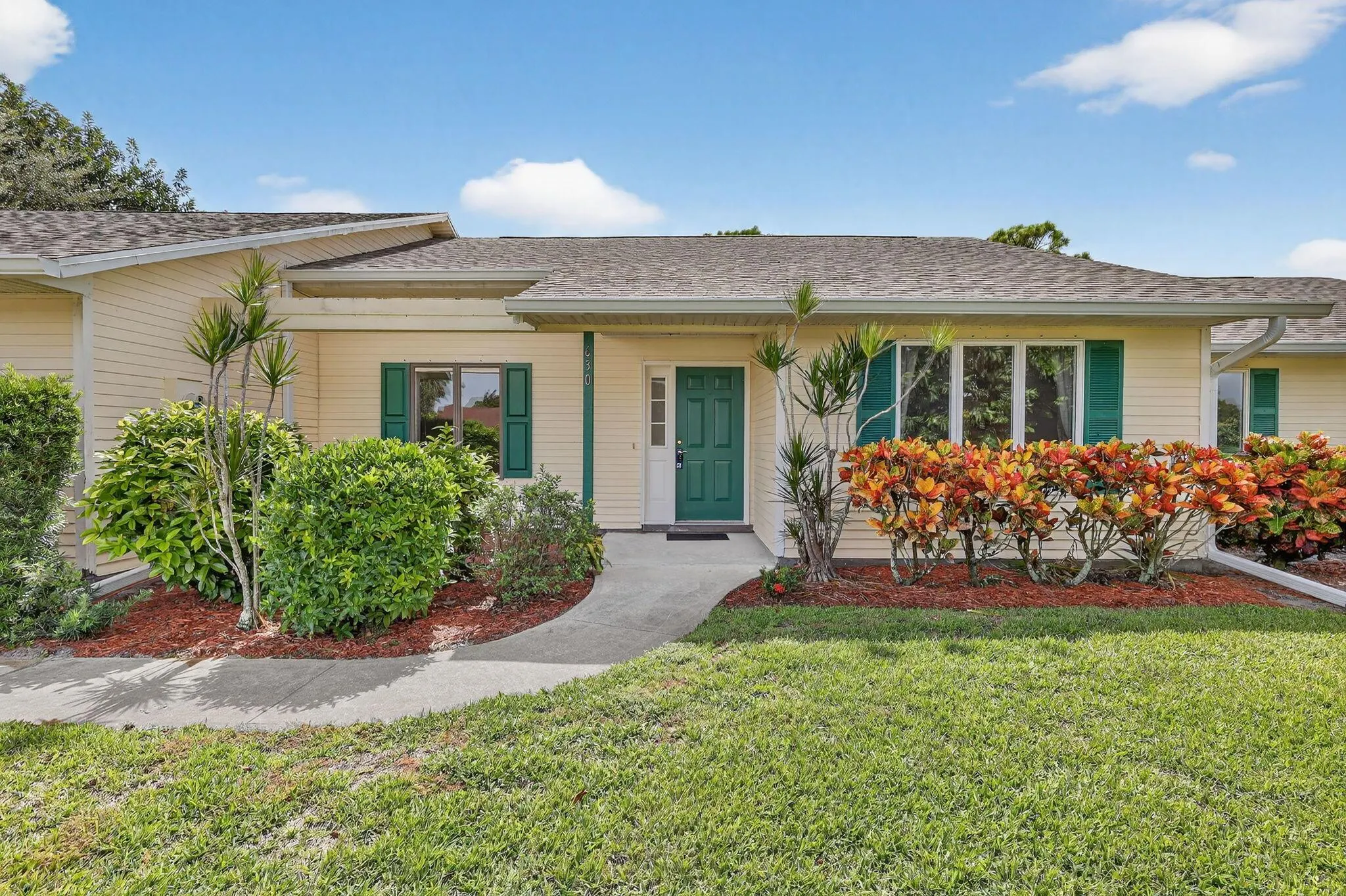630 NE Town Terrace