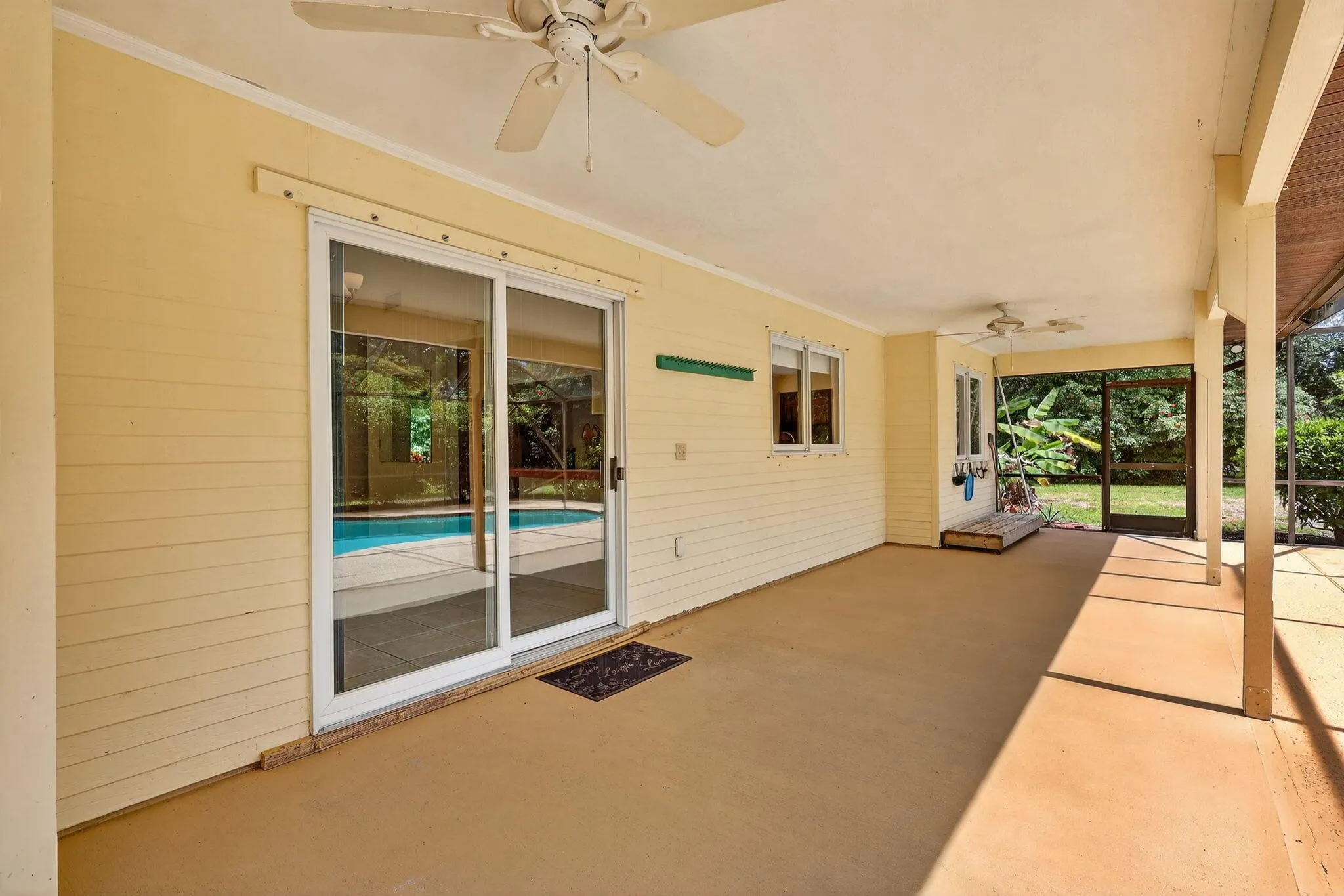 630 NE Town Terrace