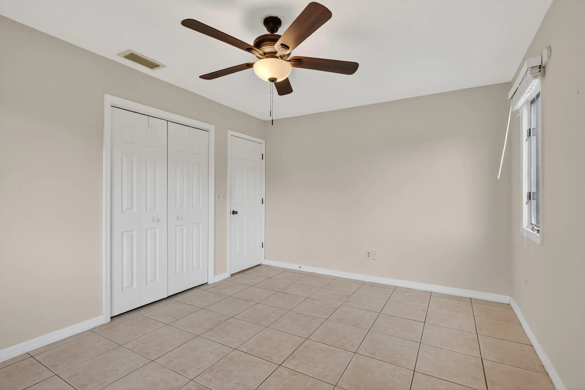 630 NE Town Terrace