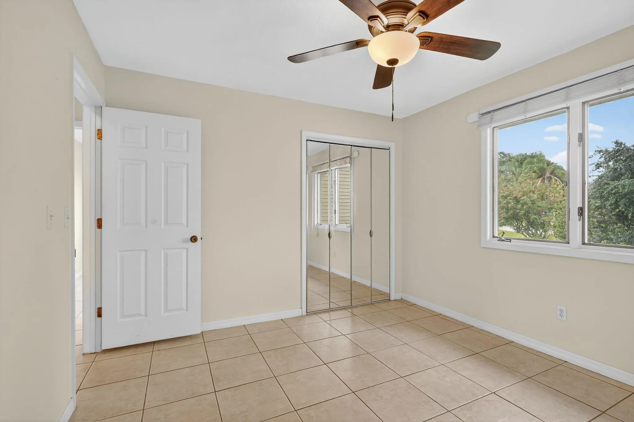 630 NE Town Terrace