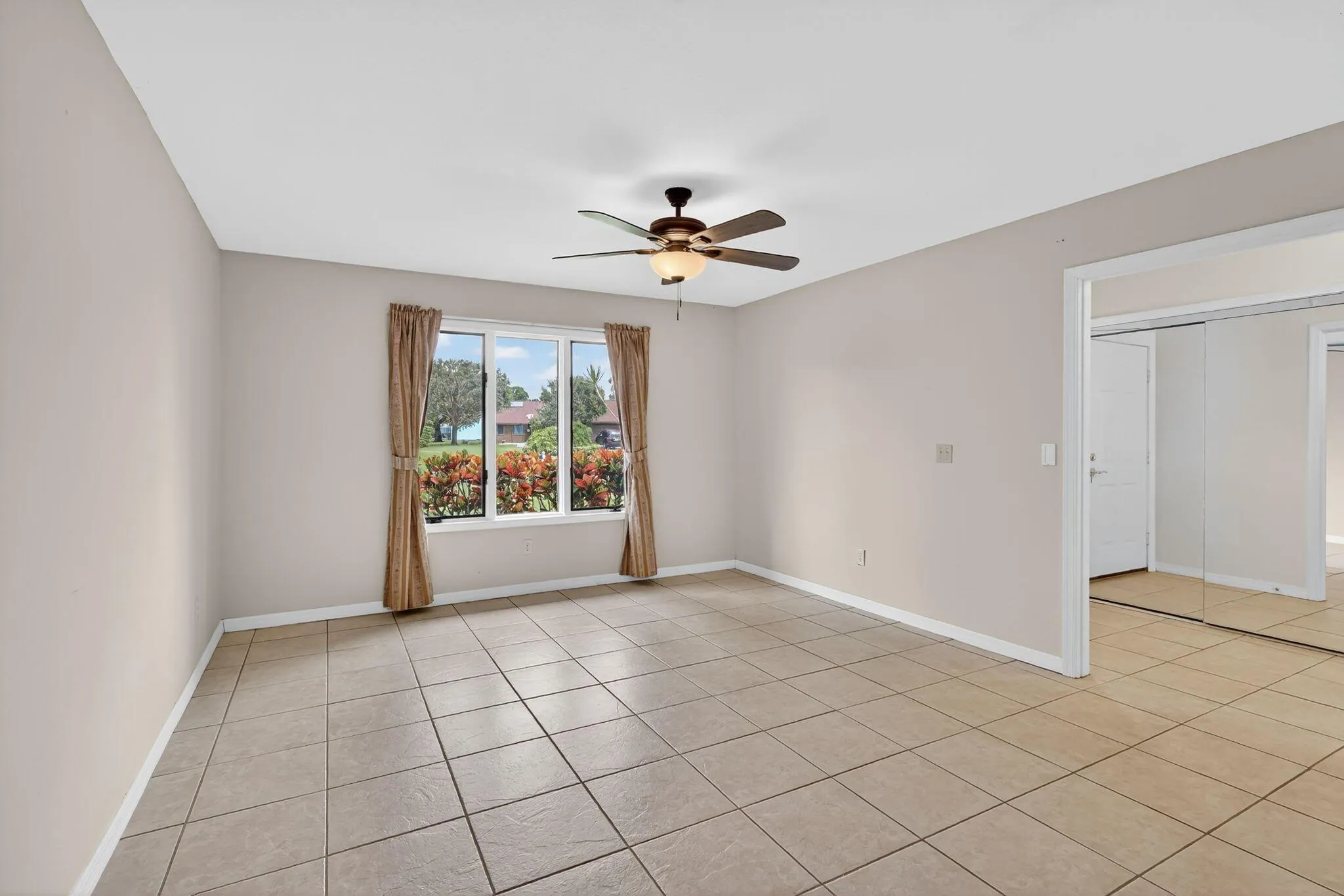 630 NE Town Terrace