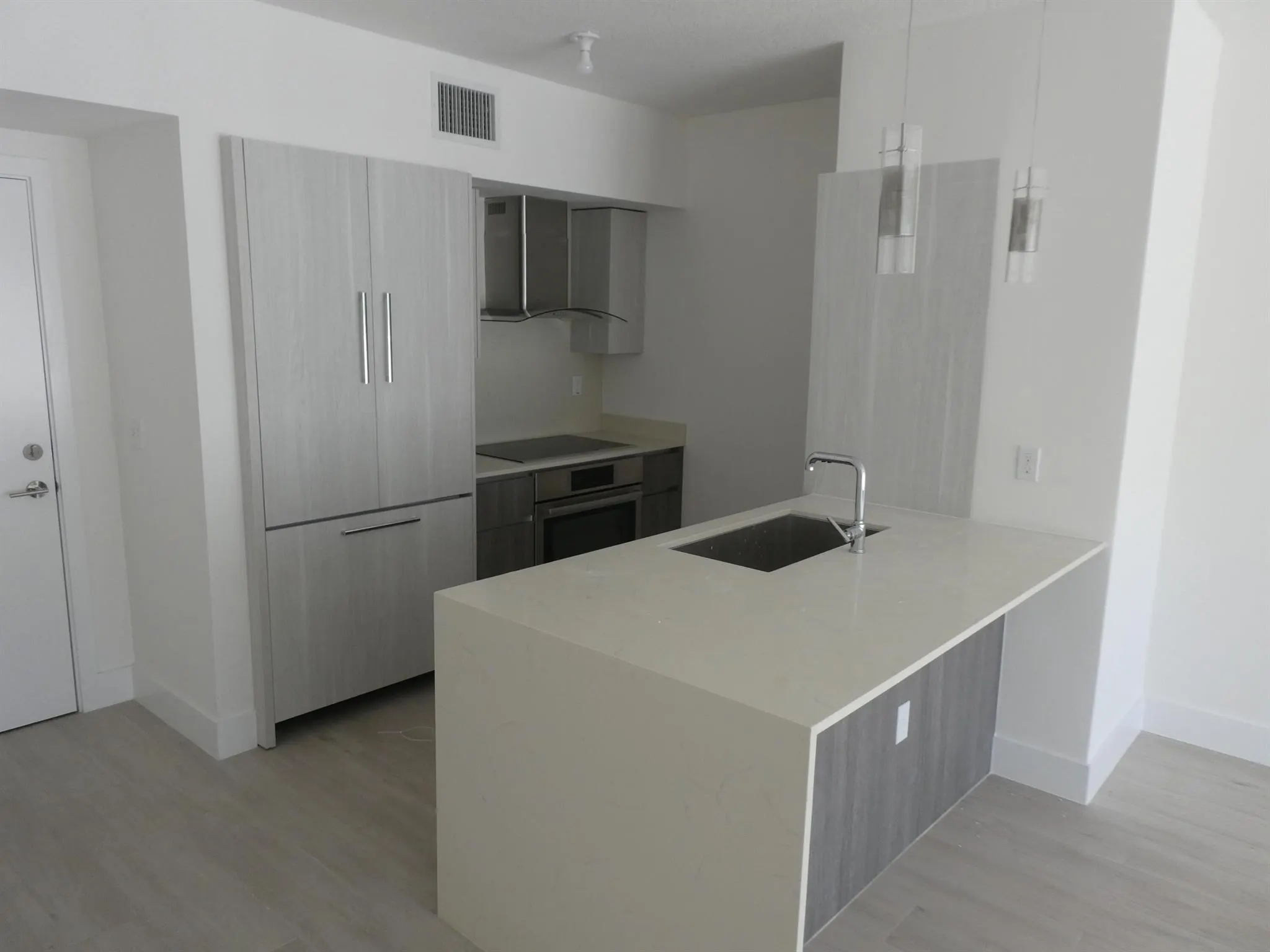 111 SE 1st Avenue, #311