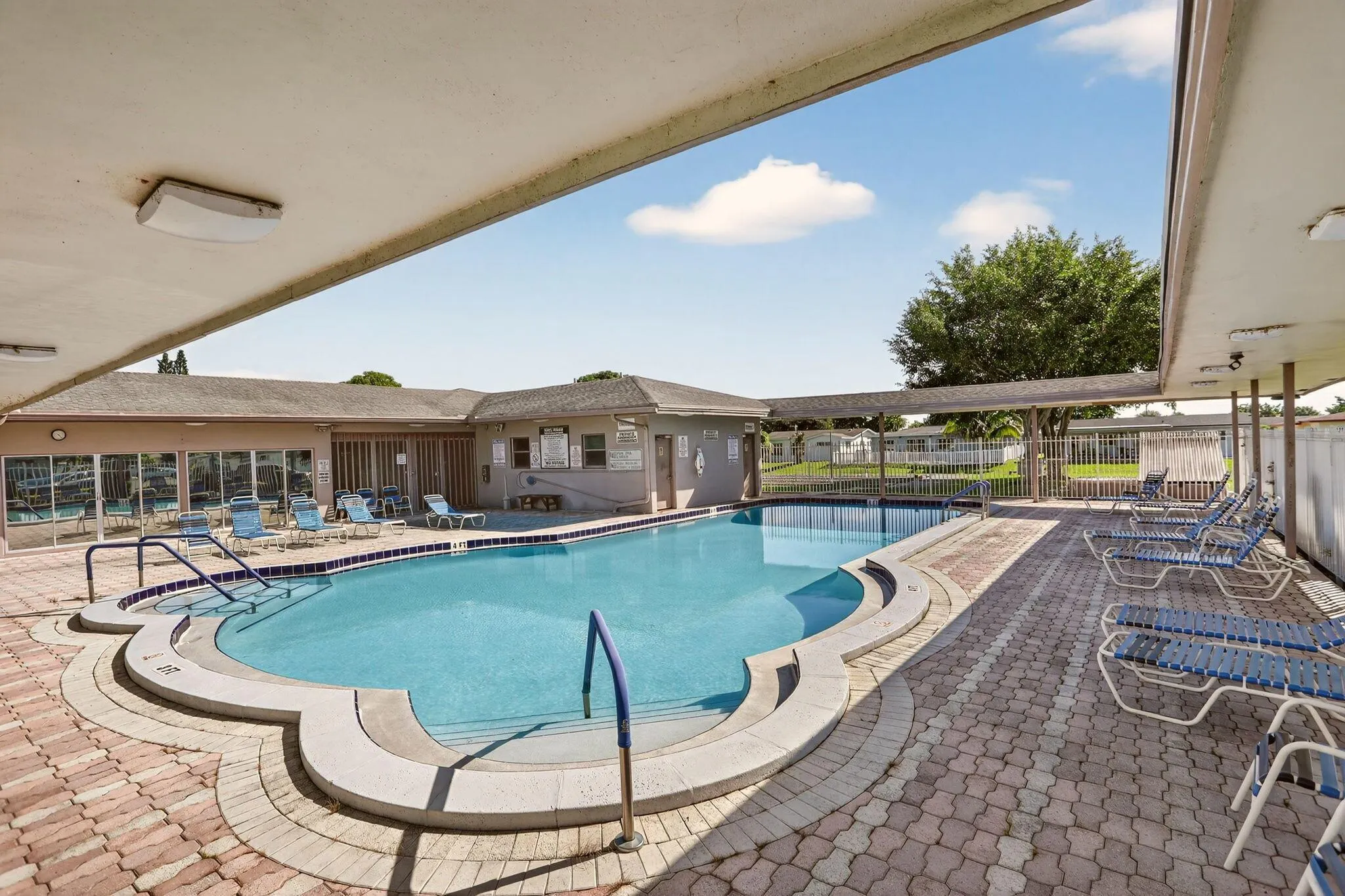 1190 NW 69th Avenue