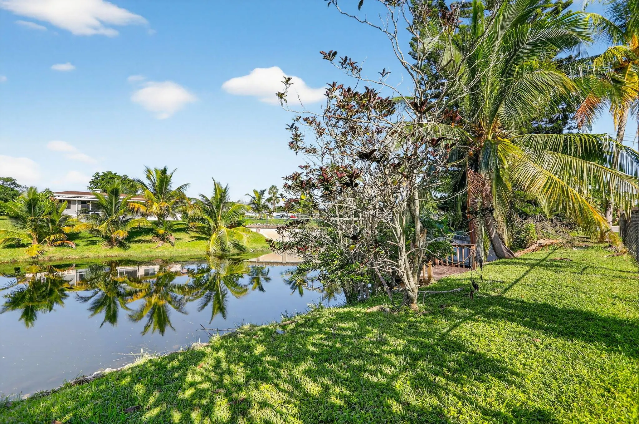 1190 NW 69th Avenue