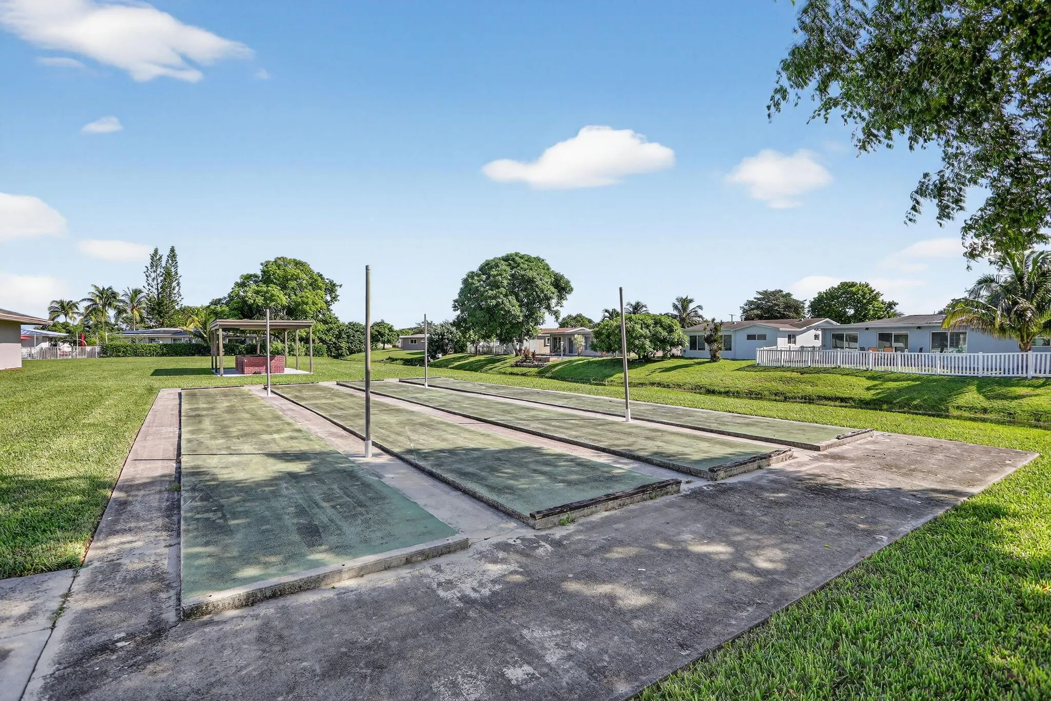 1190 NW 69th Avenue