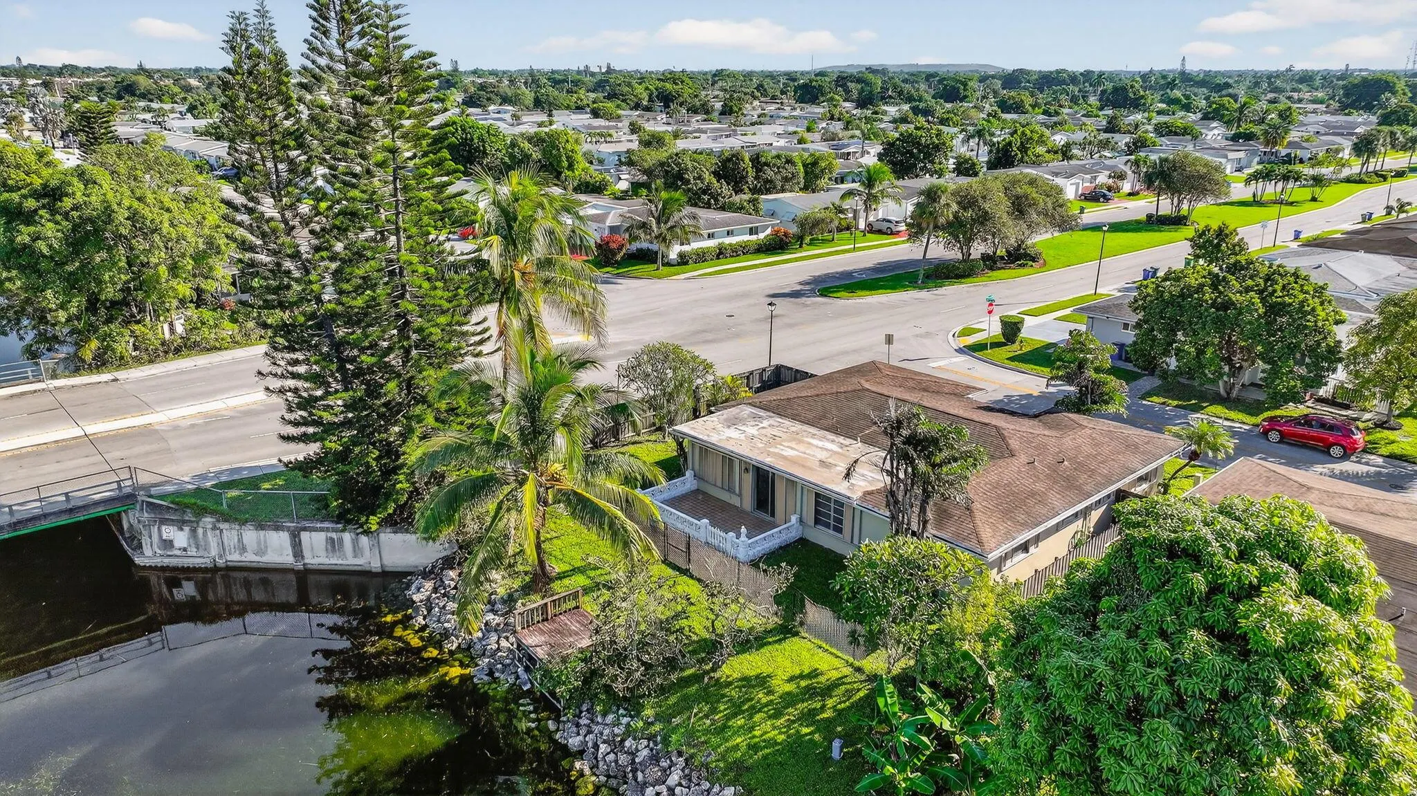 1190 NW 69th Avenue