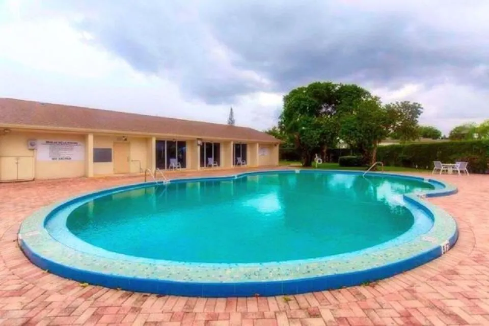 705 Lori Drive, #204