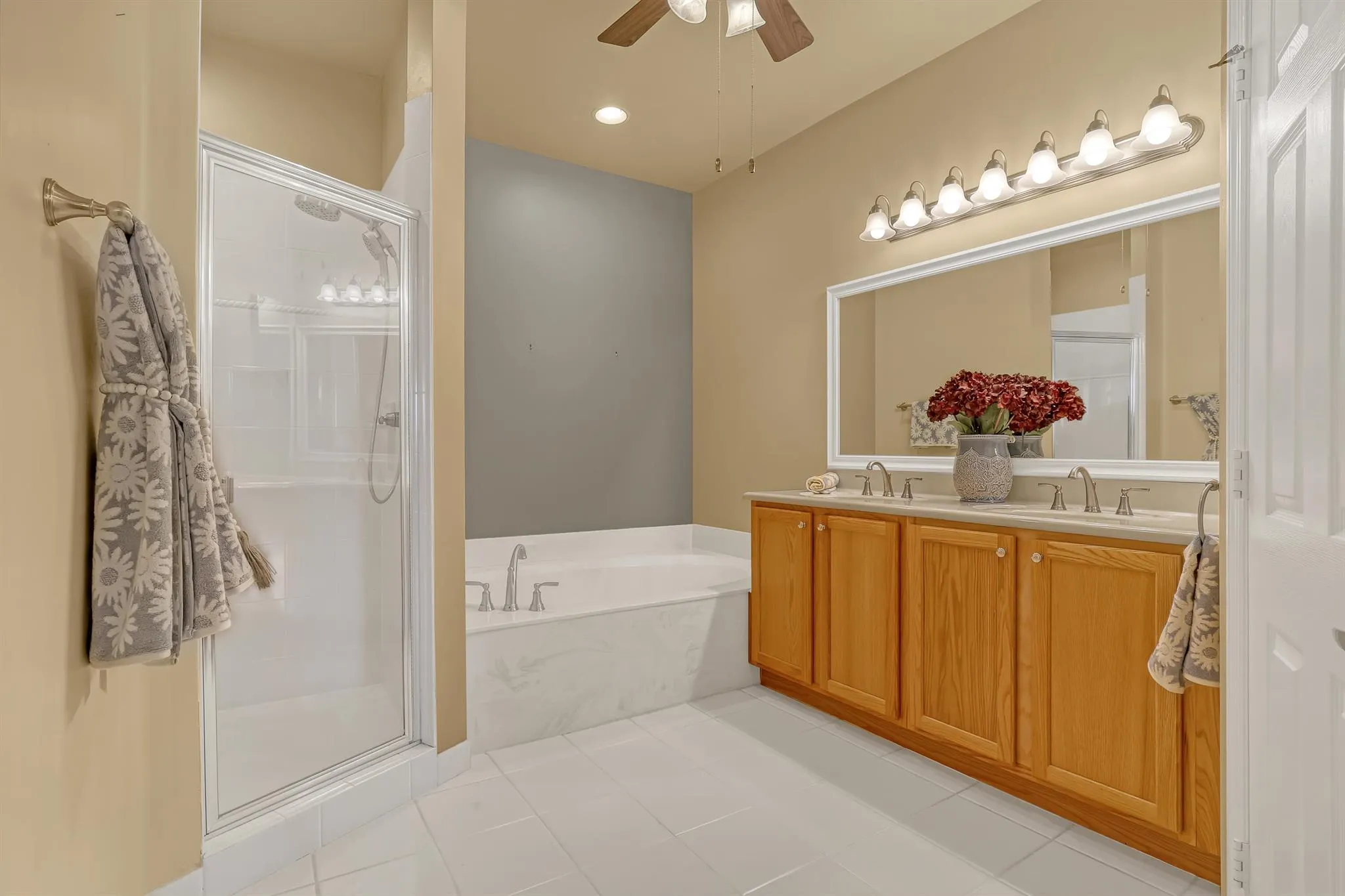 2136 Wingate Bend