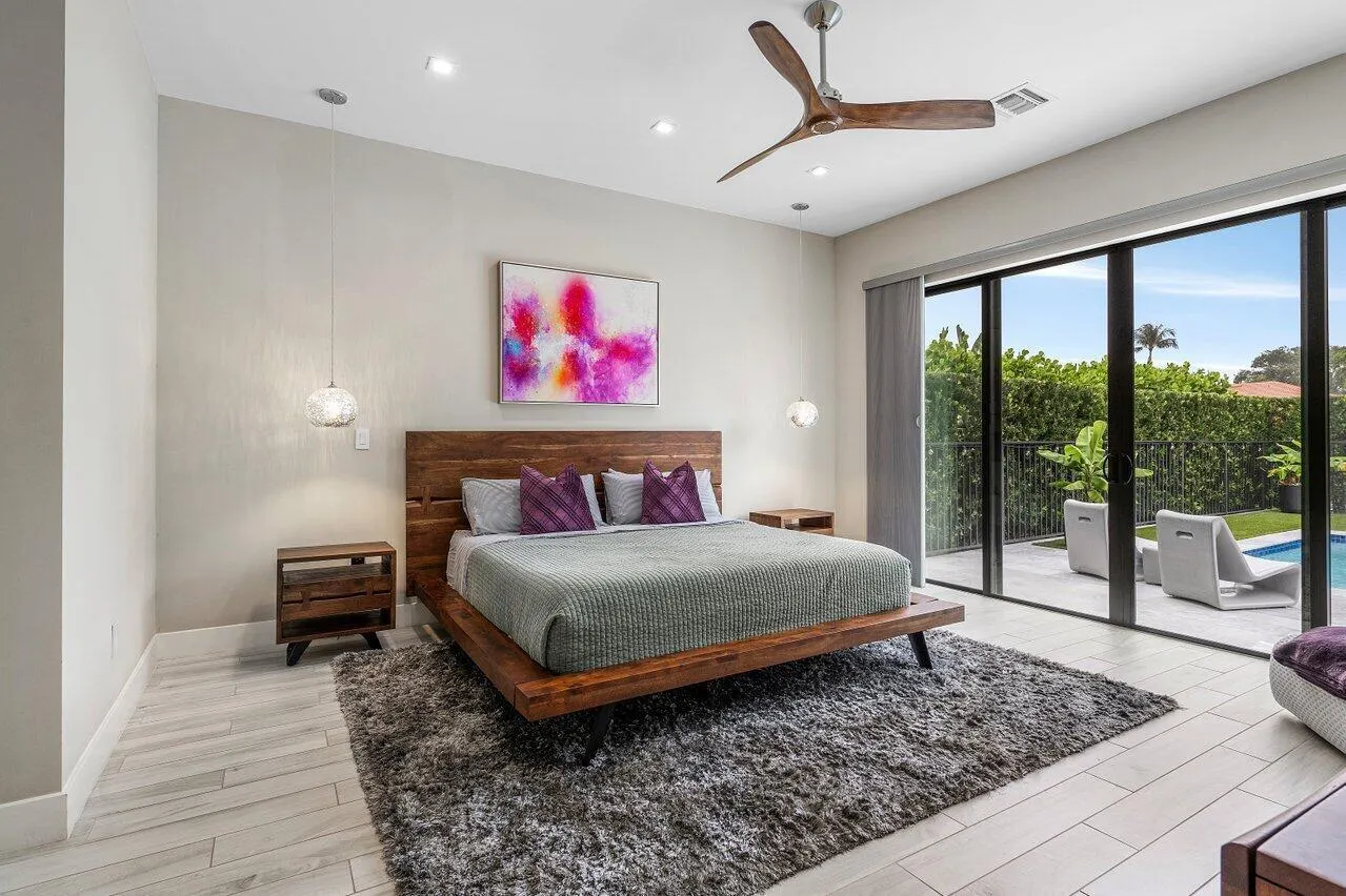 2909 Gin Berry Way