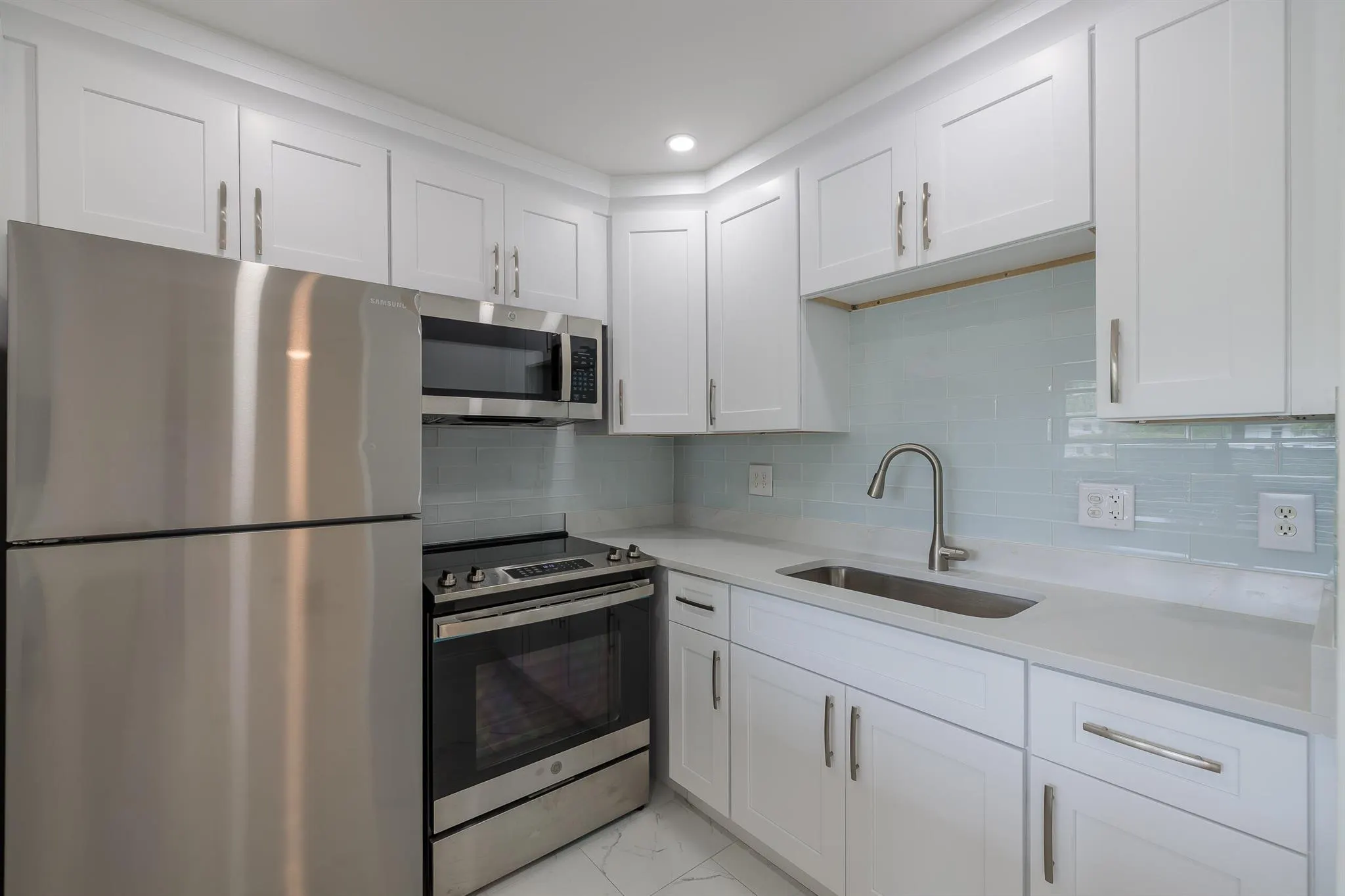 2929 SE Ocean Boulevard, #123-2