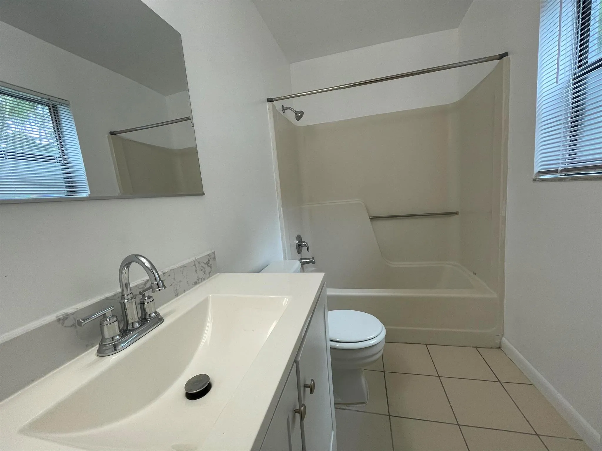 28 Crossings Circle, #B