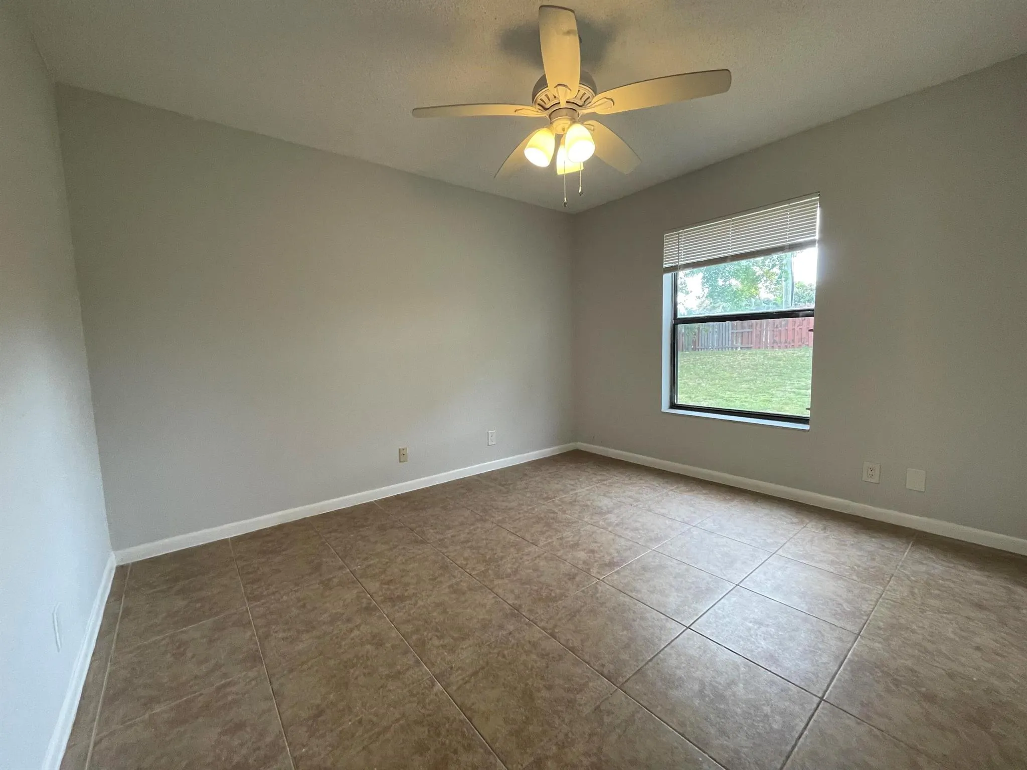 28 Crossings Circle, #B