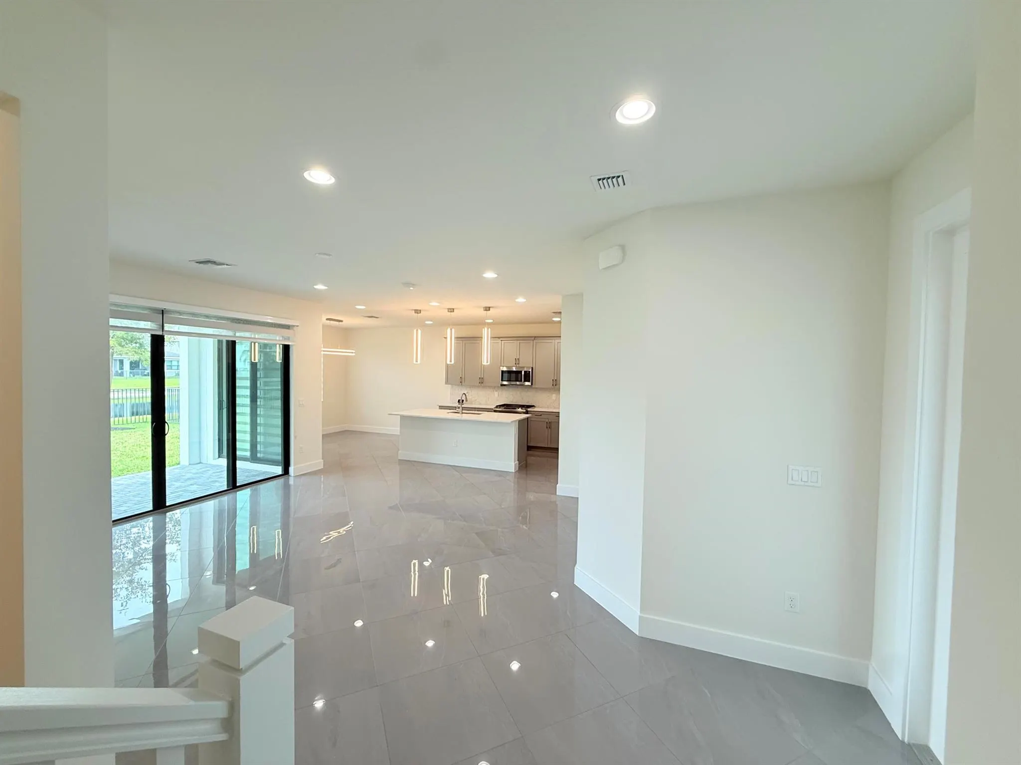 7181 Villamar Way