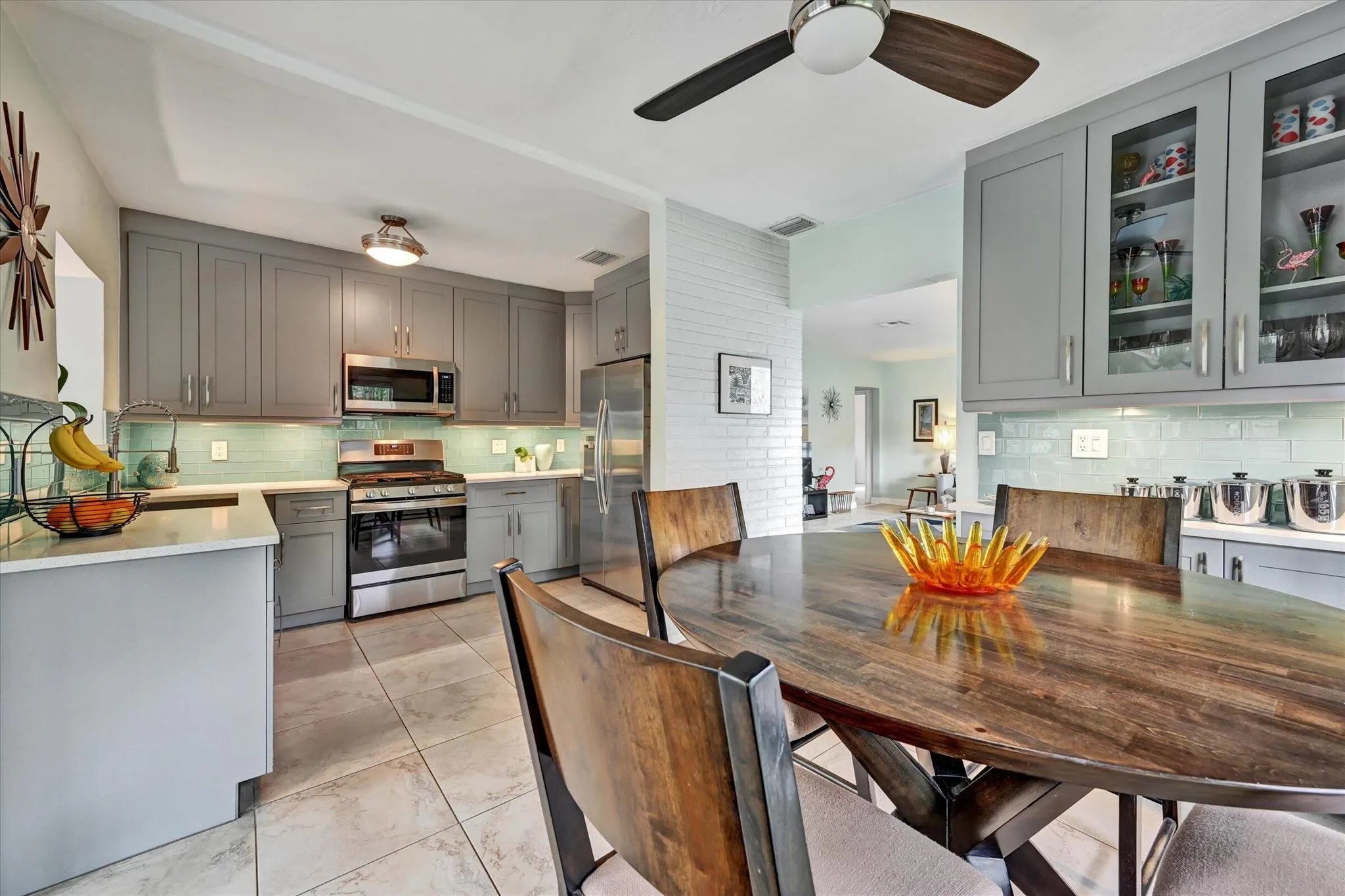 1541 NE 16th Terrace