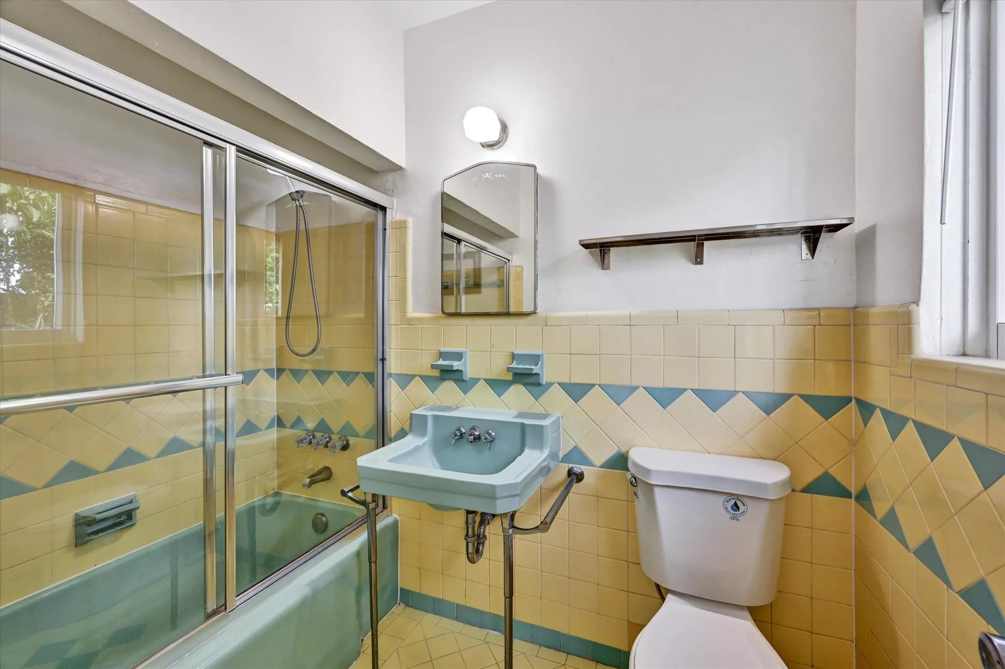 1541 NE 16th Terrace
