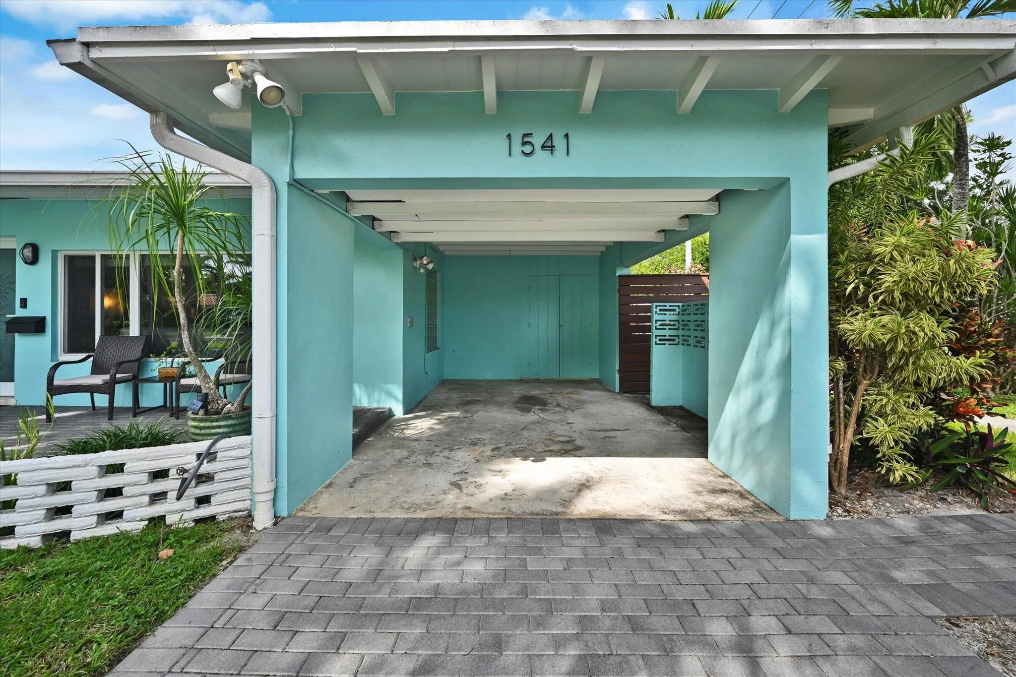 1541 NE 16th Terrace