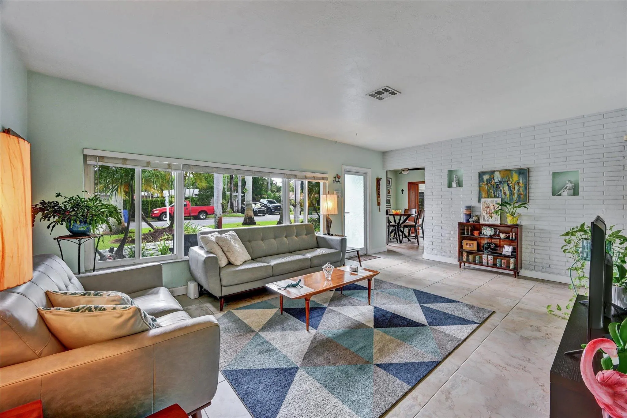 1541 NE 16th Terrace