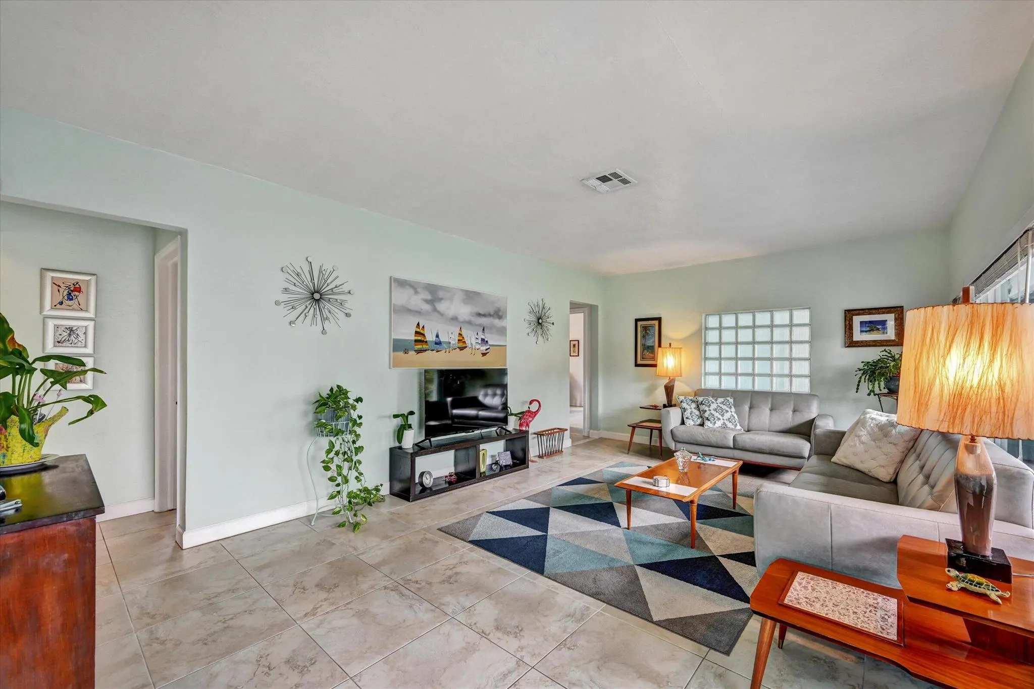 1541 NE 16th Terrace