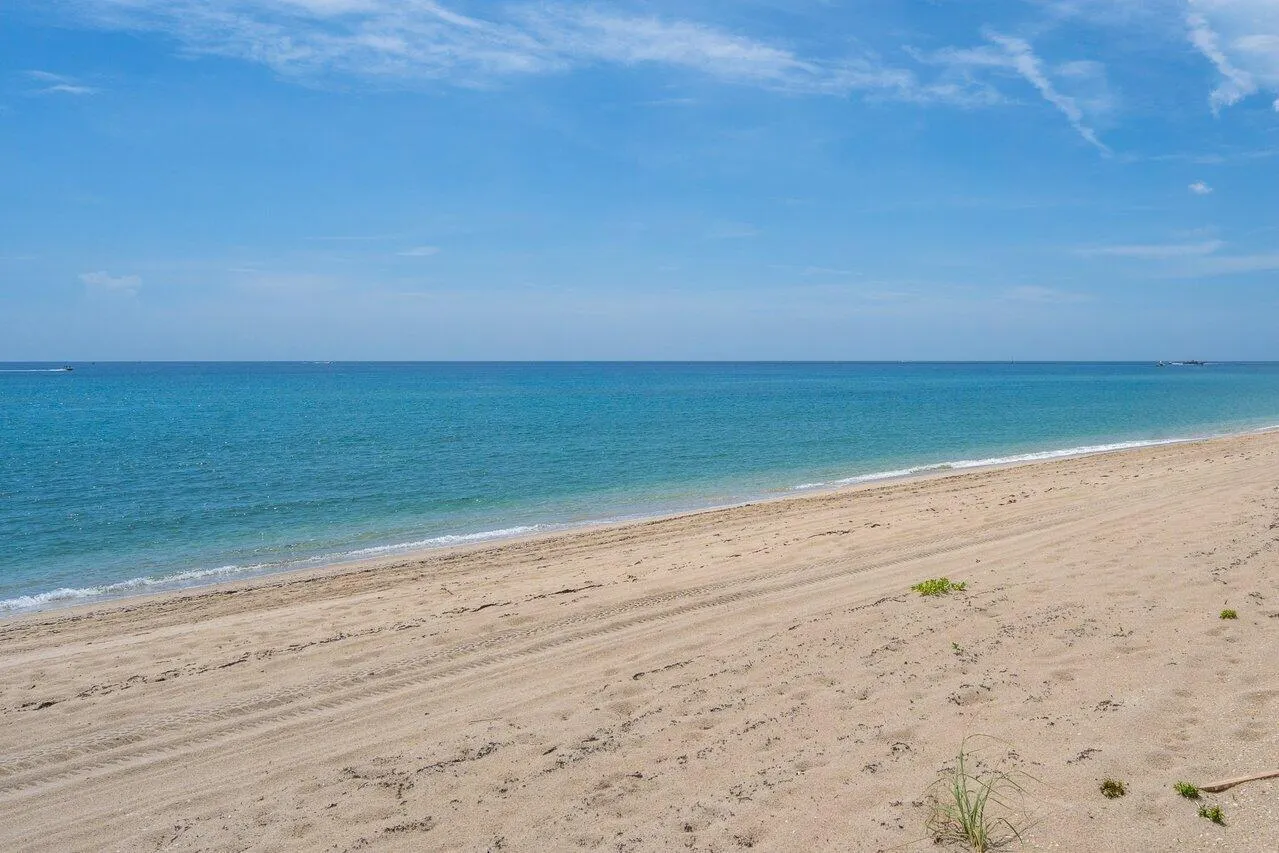 3407 S Ocean Boulevard, #1d