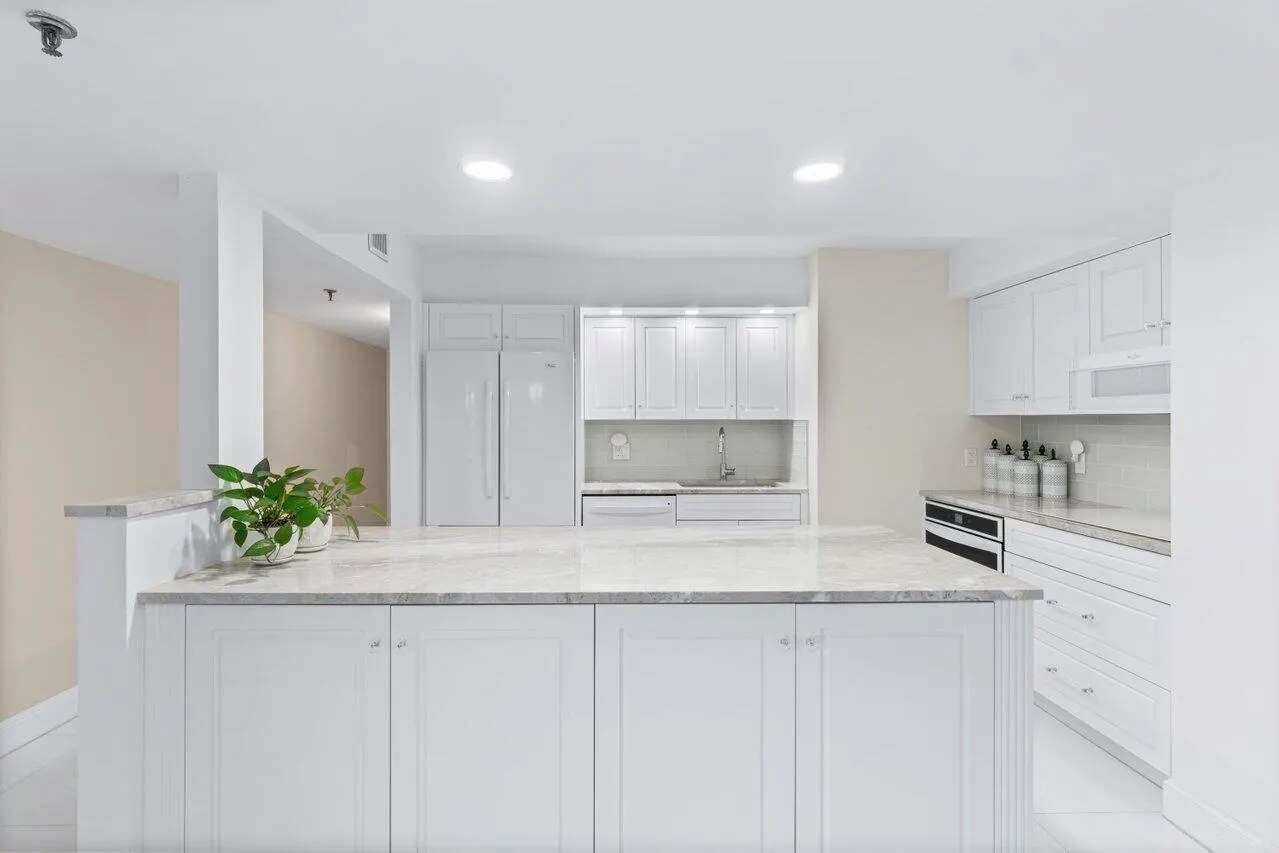 3407 S Ocean Boulevard, #1d