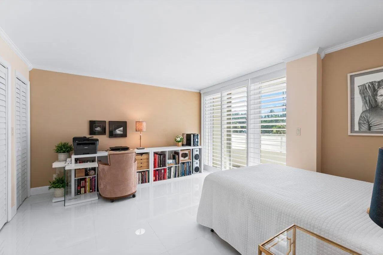 3407 S Ocean Boulevard, #1d