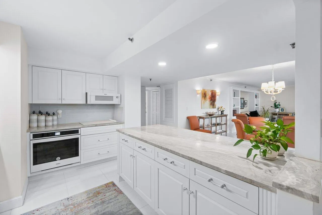 3407 S Ocean Boulevard, #1d