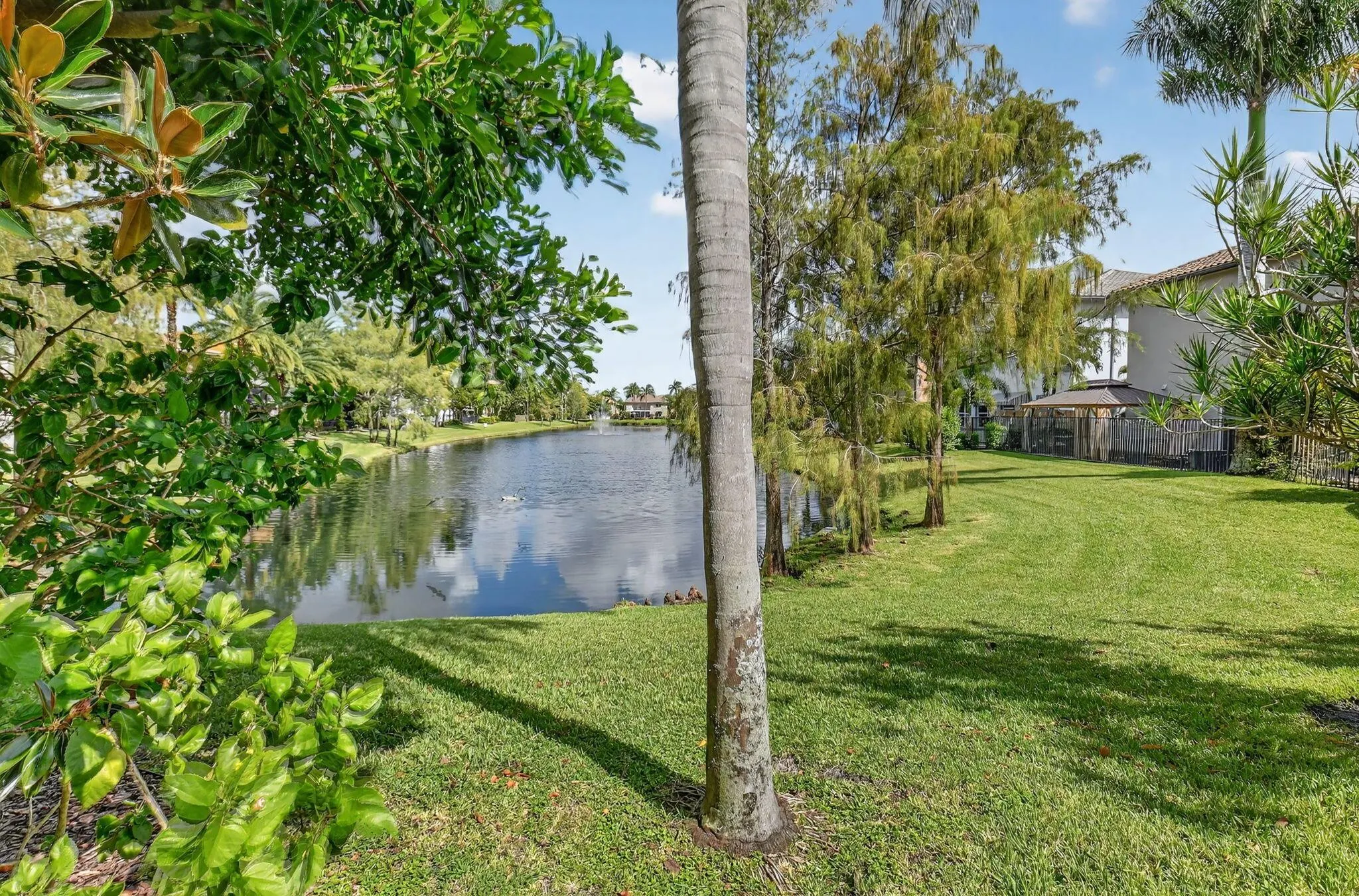 9946 Coronado Lake Drive