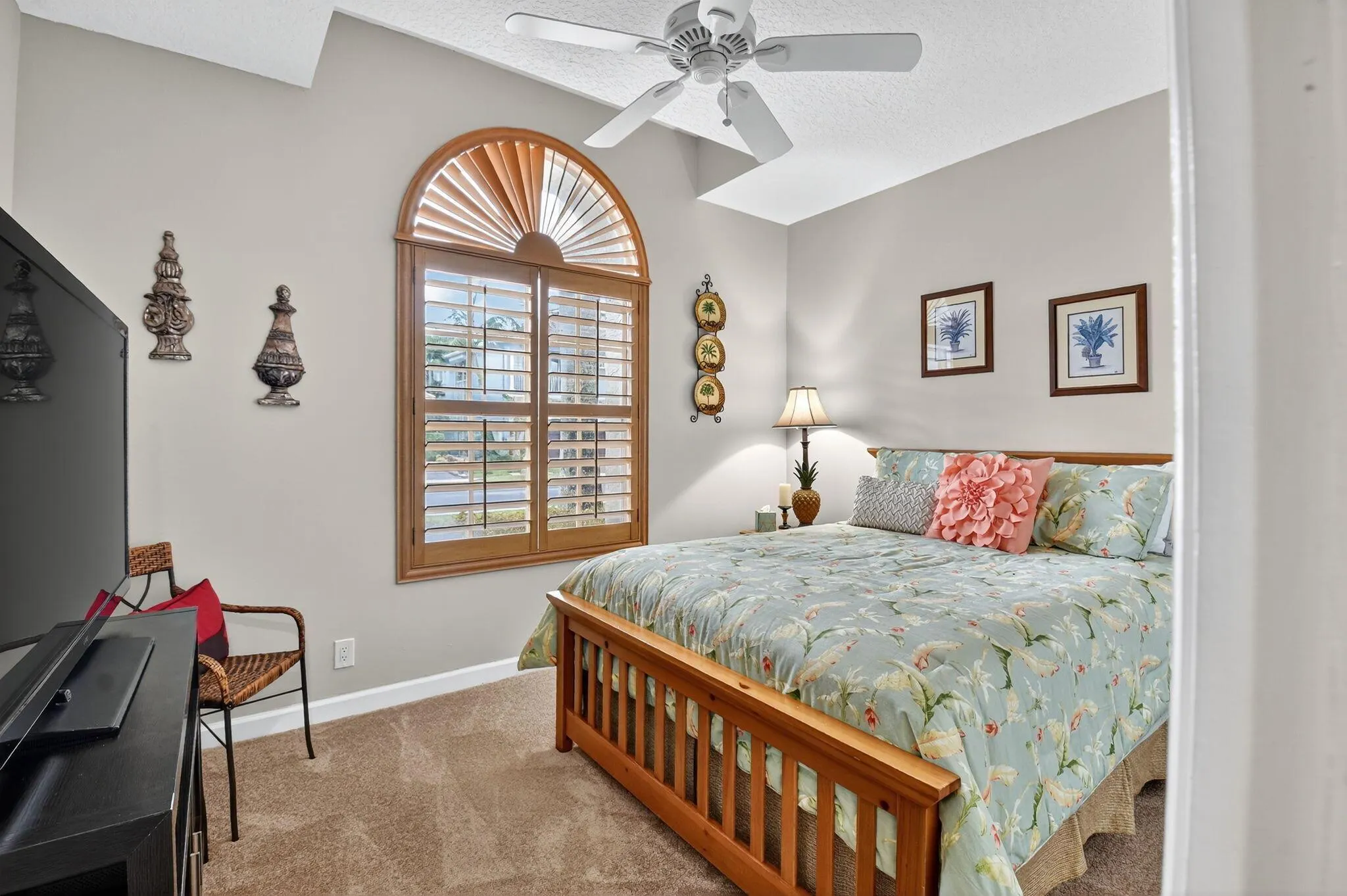 9946 Coronado Lake Drive