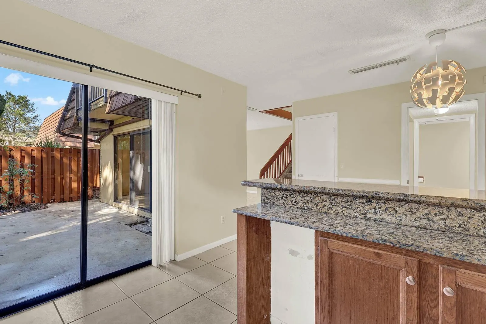 1458 N Lawnwood Circle, #24