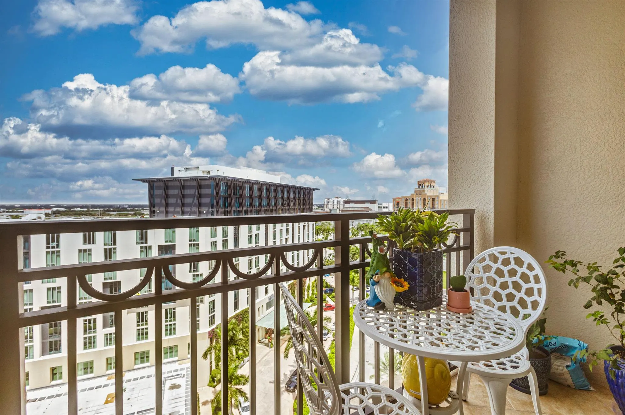 550 Okeechobee Boulevard, #1218