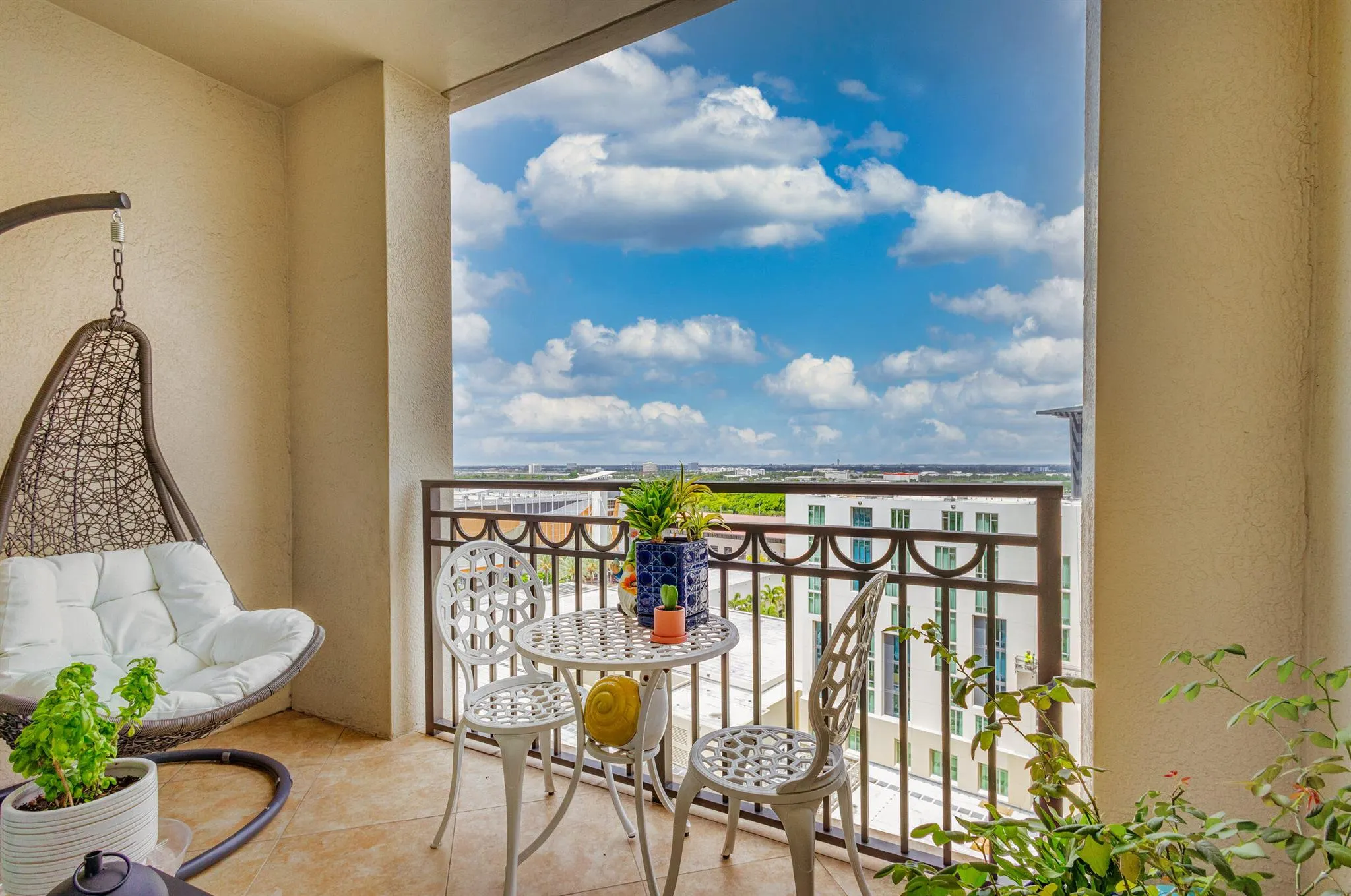 550 Okeechobee Boulevard, #1218