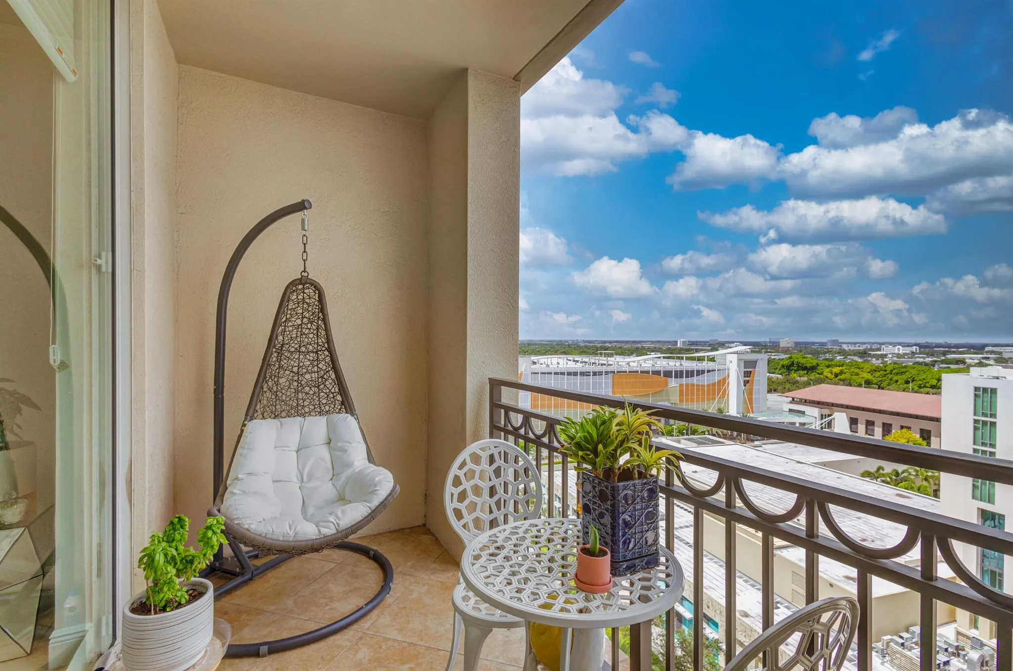 550 Okeechobee Boulevard, #1218