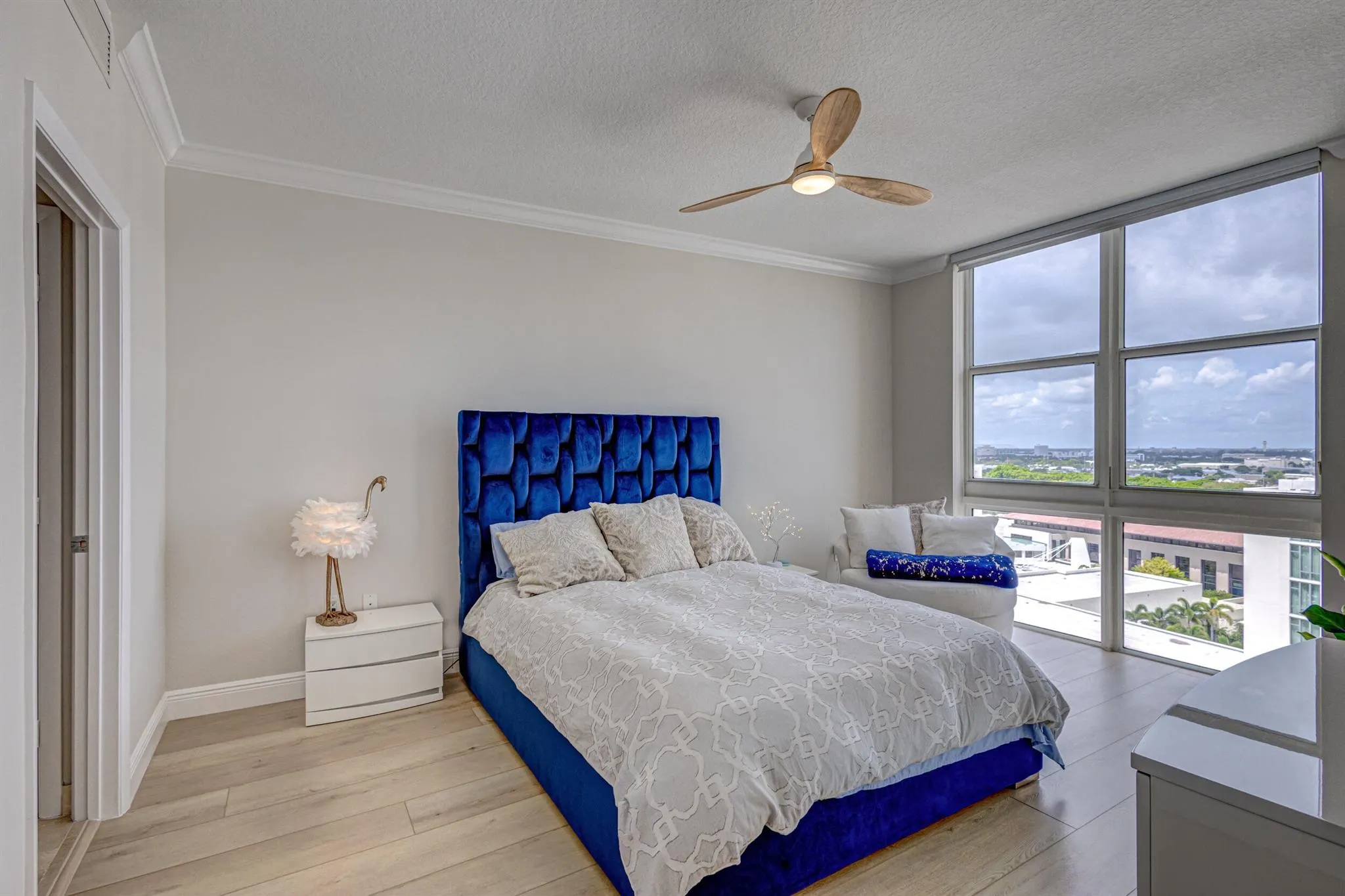 550 Okeechobee Boulevard, #1218